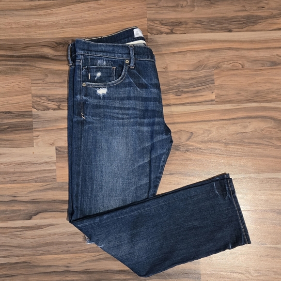 Abercrombie & Fitch Denim - Abercrombie & Fitch Perfect Stretch Distressed Jeans Size 2 W26